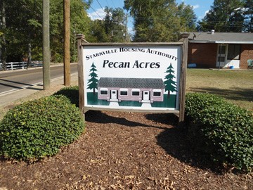 Pecan Acres Sign